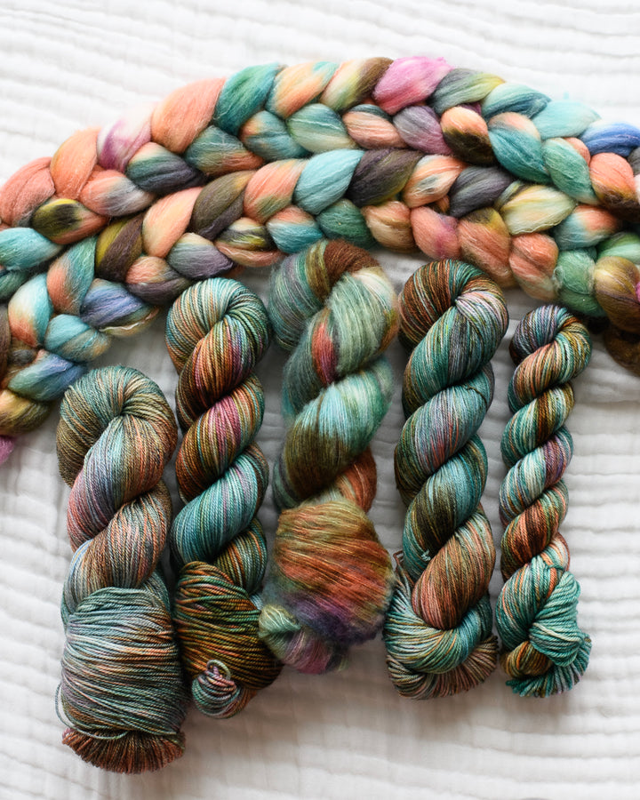 OMEGA NEBULA- Traveling the Universe