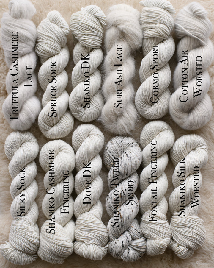 WHAT KIND OF CORSET IS THAT? - OUTLANDER PRE-ORDER