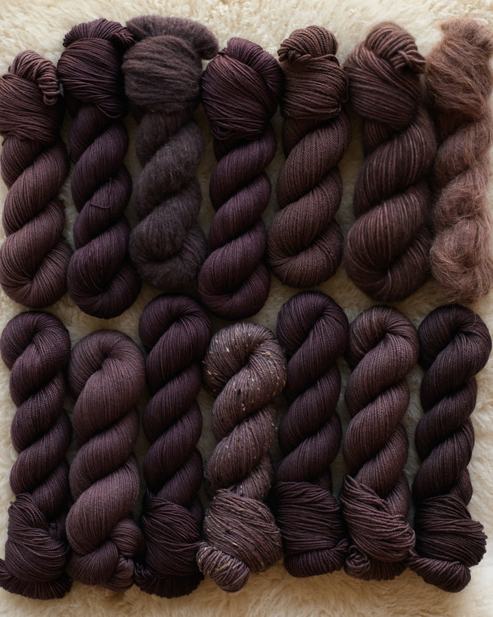 LEGENDS ARE MANY-LEGGED BEASTIES - OUTLANDER PRE-ORDER