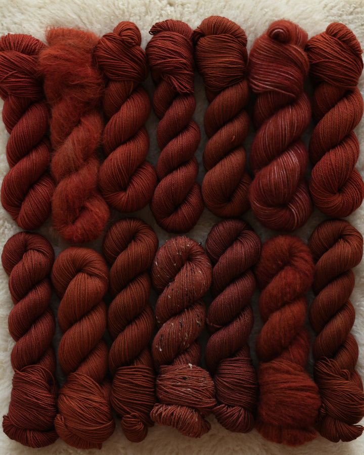 MORE TANGLED THAN A SKEIN OF WASHED YARN - OUTLANDER PRE-ORDER